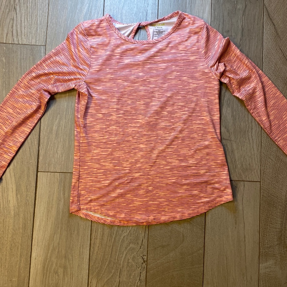 Tek gear long sleeve shirt